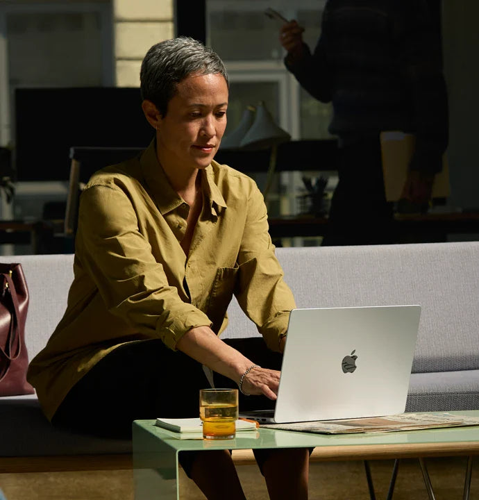 Apple Macbook Pro m4